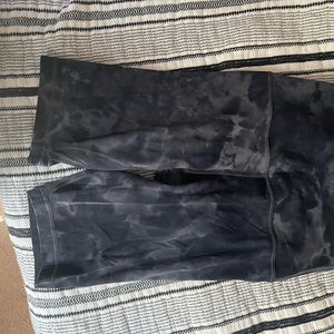 Lululemon bike shorts 6 inch  length
